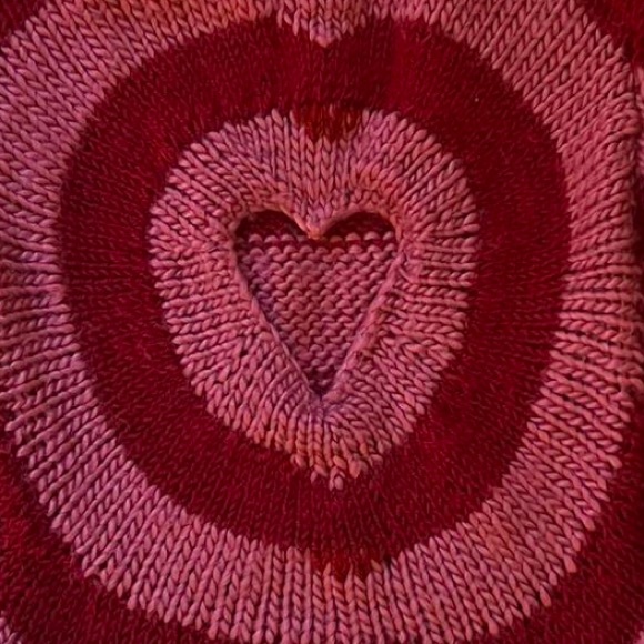 Meet your Posher, Moira - Picture 1 of 1